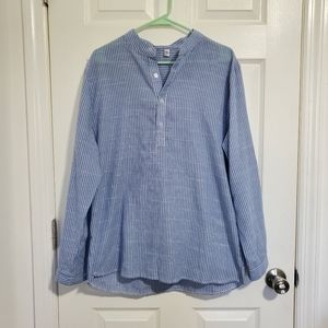 🌊NWOT Long Sleeve Pale Blue Striped Shirt 🌊